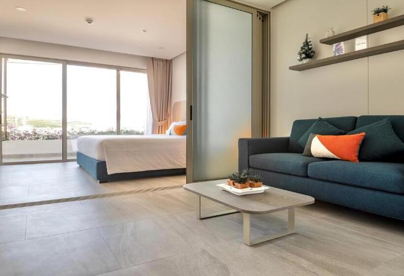 Homa Cherngtalay Phuket