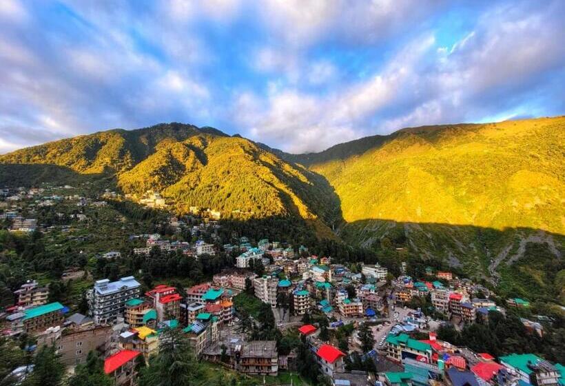 Hotel Flexi Hospitality Rr Dharamshala