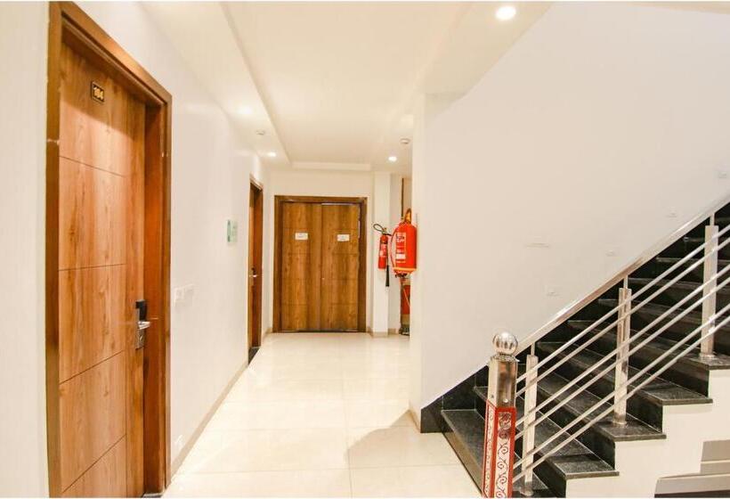 Hotel Flexi Hospitality Rr Dharamshala