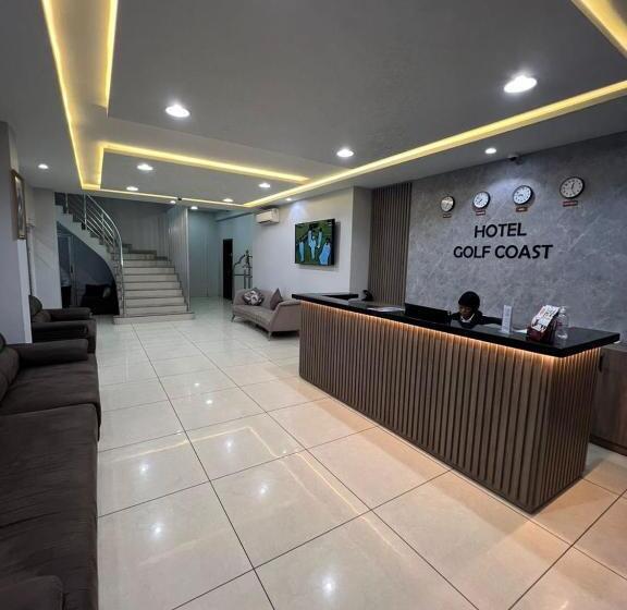 هتل Golf Coast