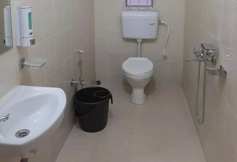 ホテル Oyo Ganapati Bhawan Homestay