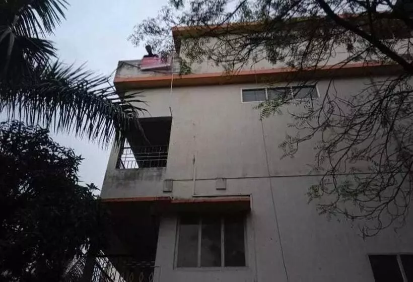 ホテル Oyo Ganapati Bhawan Homestay