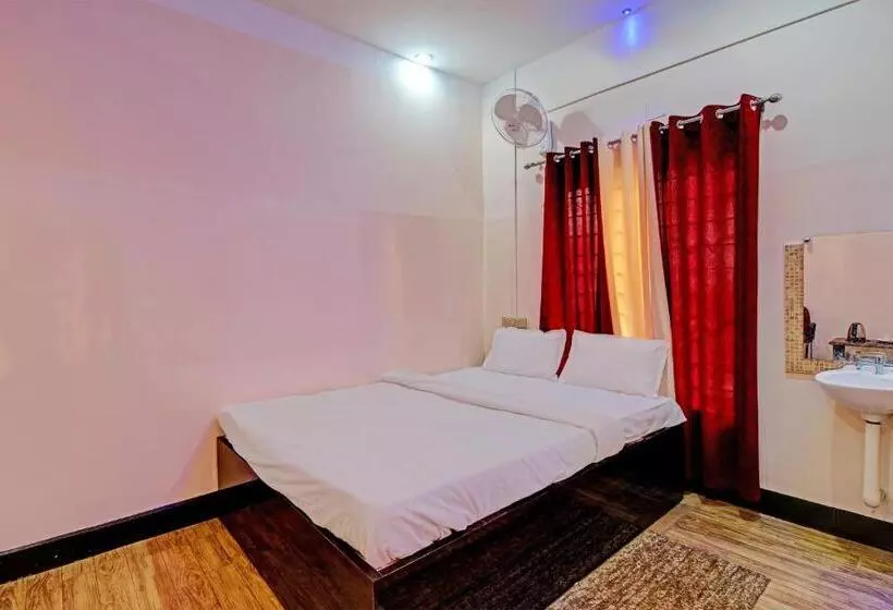 ホテル Oyo Ganapati Bhawan Homestay