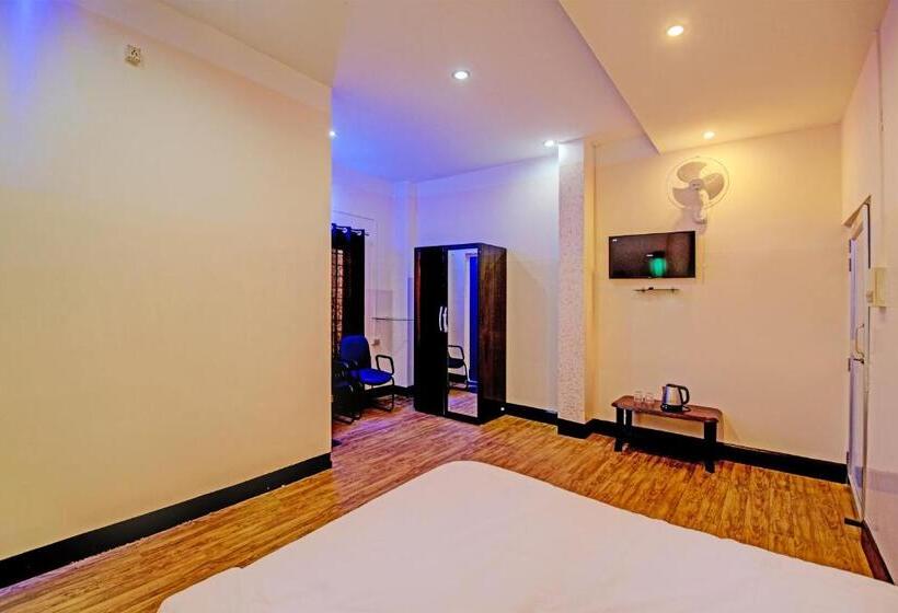 هتل Oyo Ganapati Bhawan Homestay