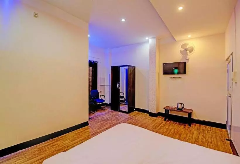 ホテル Oyo Ganapati Bhawan Homestay