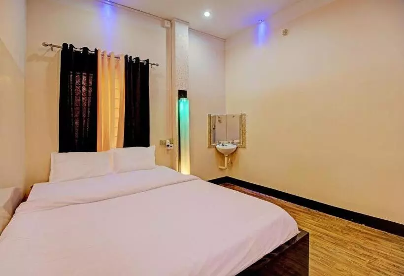 ホテル Oyo Ganapati Bhawan Homestay