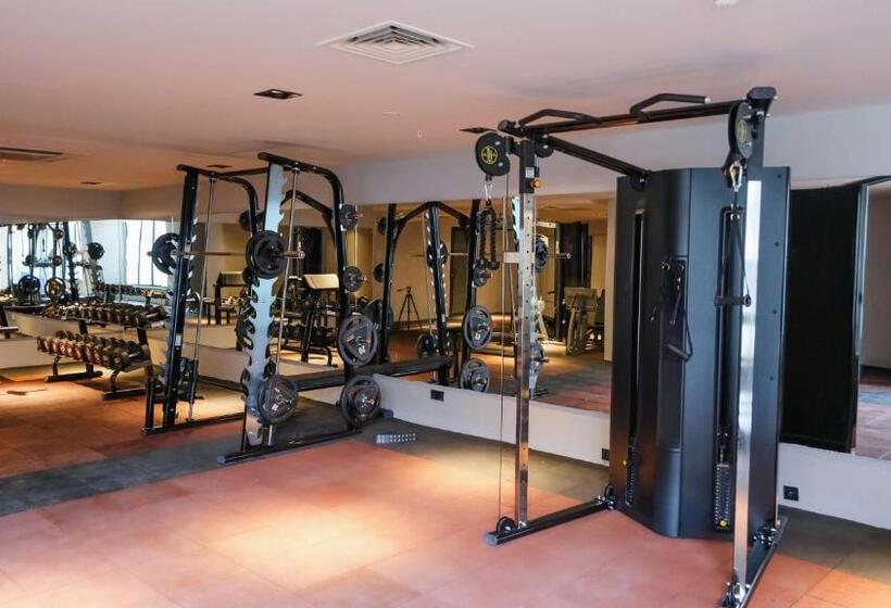 هتل Park Inn By Radisson Yalova City Center