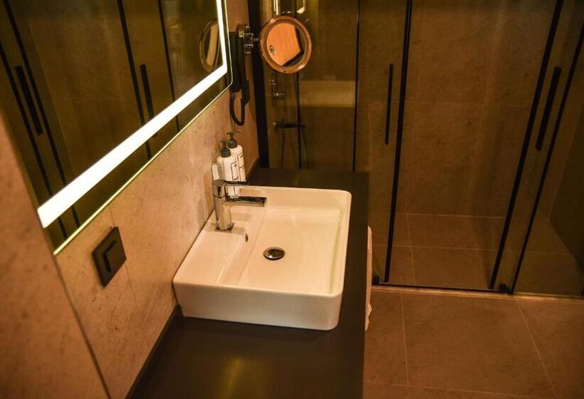 هتل Park Inn By Radisson Yalova City Center