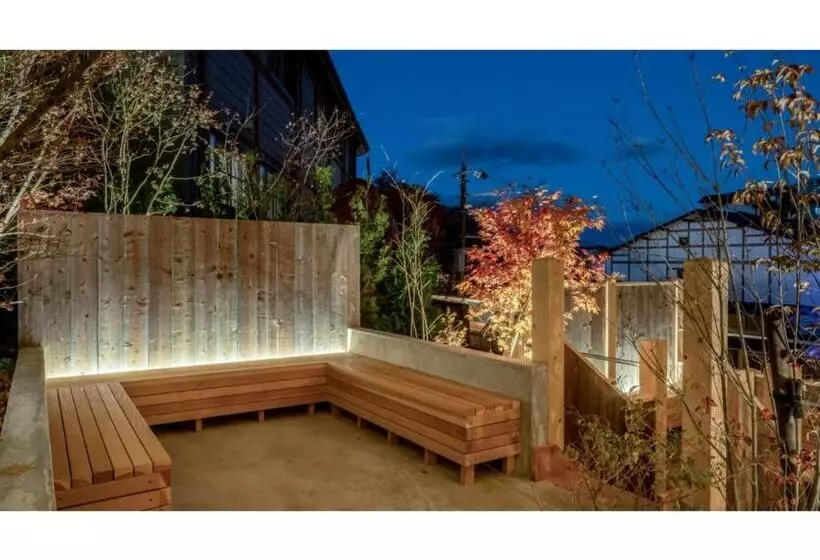 Hotelli Urakusatsu Tou Vacation Stay 75063v