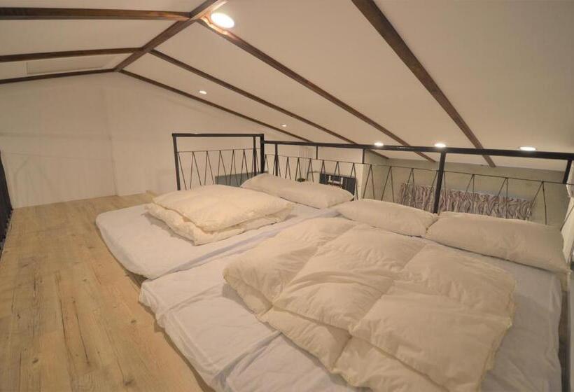 پانسیون 逢甲六六