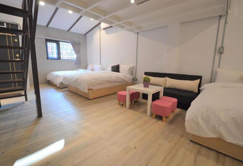 پانسیون 逢甲六六