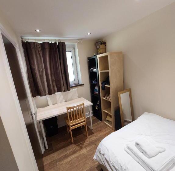 پانسیون 38 Westerham