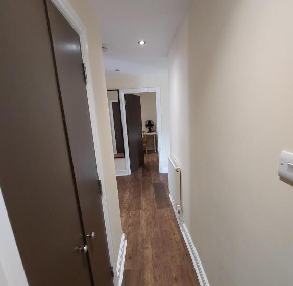 پانسیون 38 Westerham