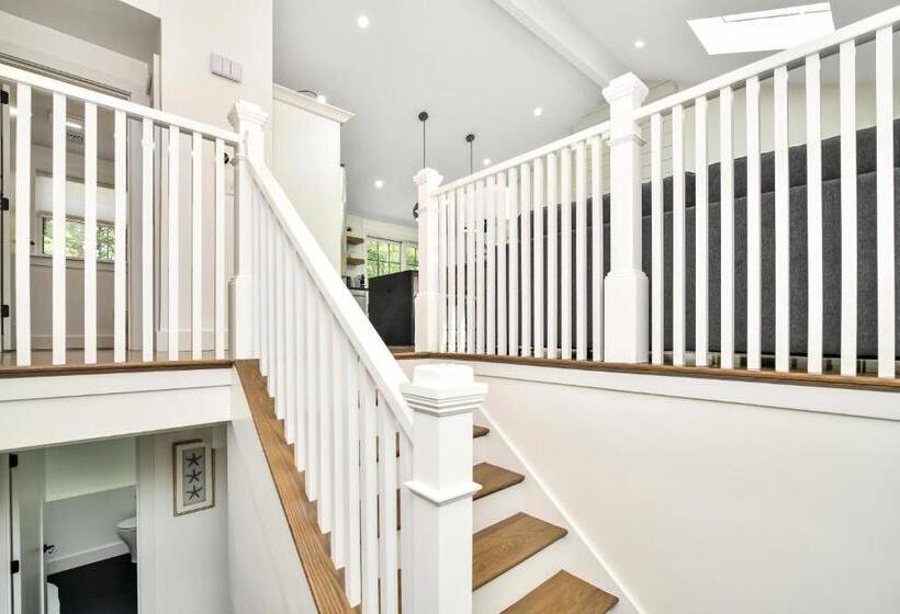 膳宿费 Hill House Mashpee