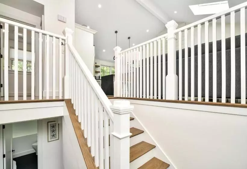ペンション Hill House Mashpee