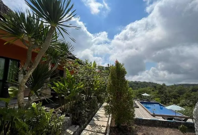 Majatalo La Village Hill View