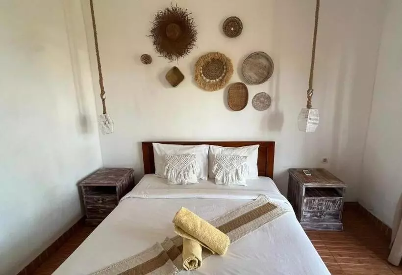 Majatalo La Village Hill View