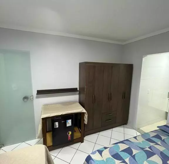 ペンション Residencial Berakah