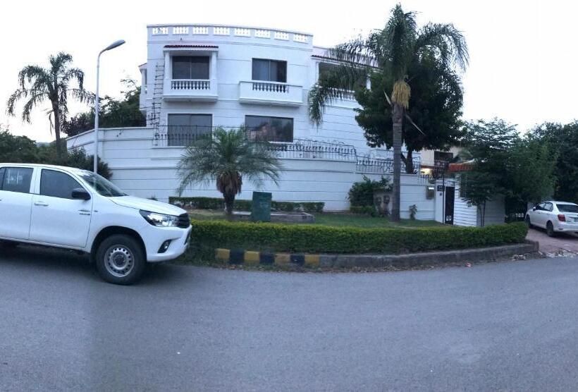 پانسیون Royal Palace Boutique