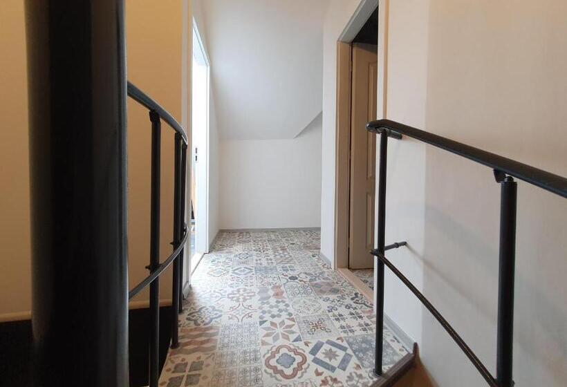 Pensjonat We Stay Apartments