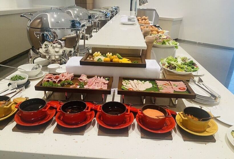 Sea View Cam Ranh Beach Resort Nha Trang Near The Airport