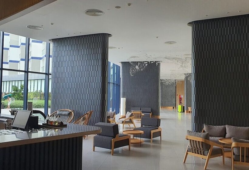 Sea View Cam Ranh Beach Resort Nha Trang Near The Airport