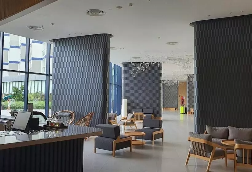 Sea View Cam Ranh Beach Resort Nha Trang Near The Airport