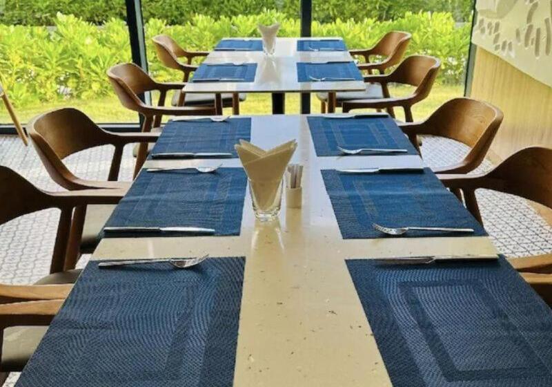 Sea View Cam Ranh Beach Resort Nha Trang Near The Airport