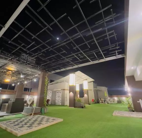 Signature By Hotel Crown Inn