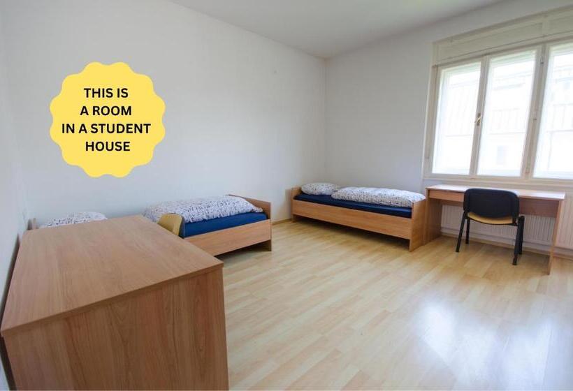 هاستل Glinška Rooms