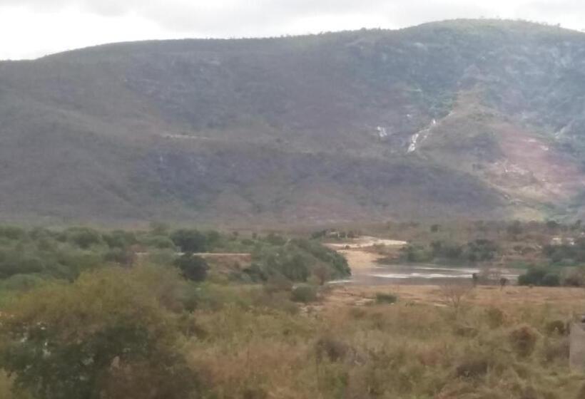 הוסטל Pousada Rodrigues