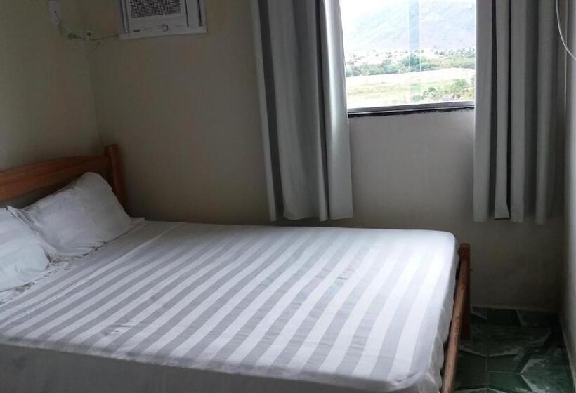 הוסטל Pousada Rodrigues