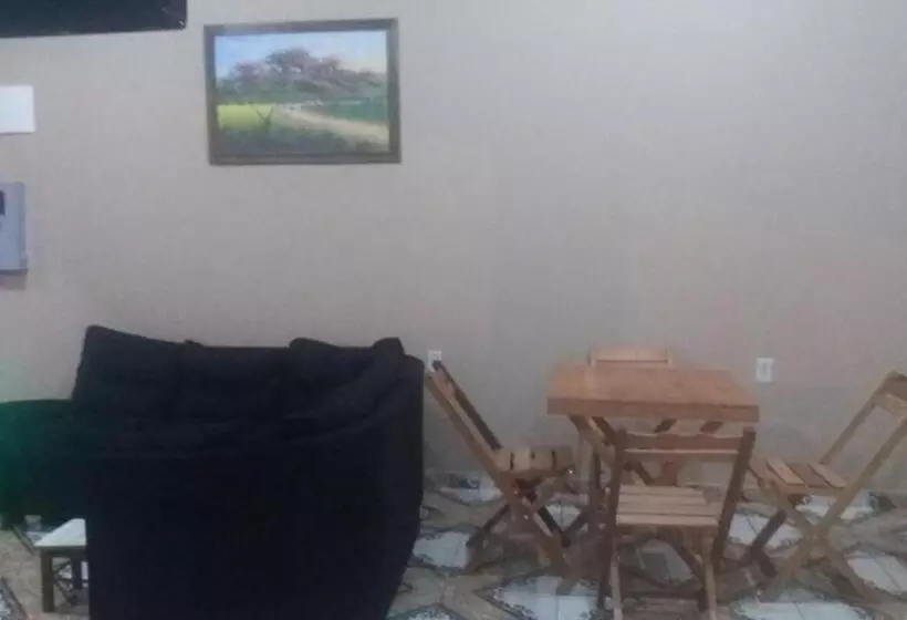 Retkeilymaja Pousada Rodrigues