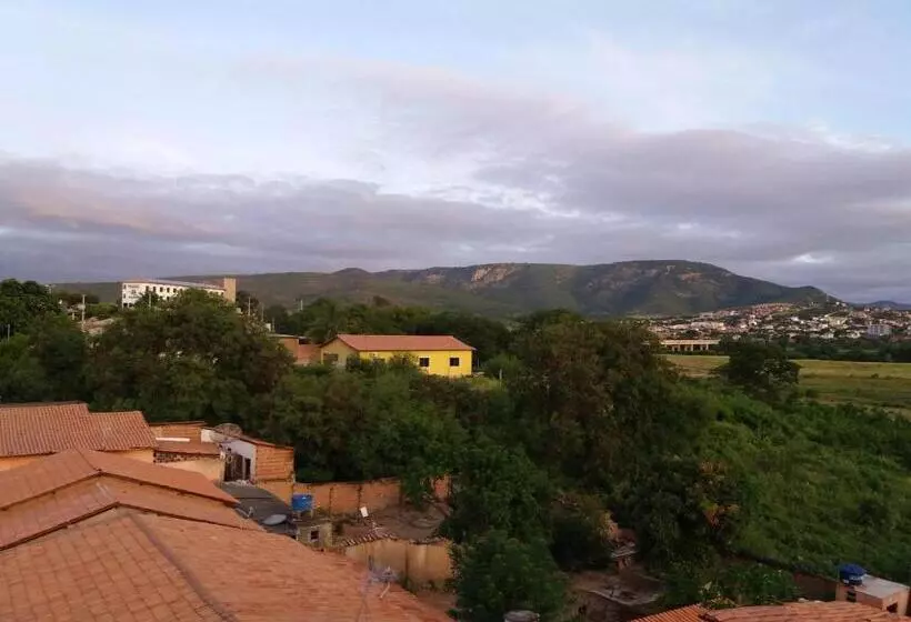 Retkeilymaja Pousada Rodrigues