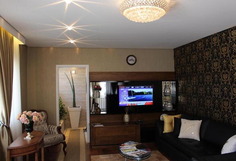 Herberge Pousada Suisse