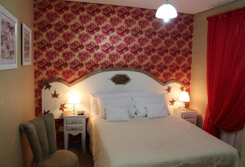 Herberge Pousada Suisse