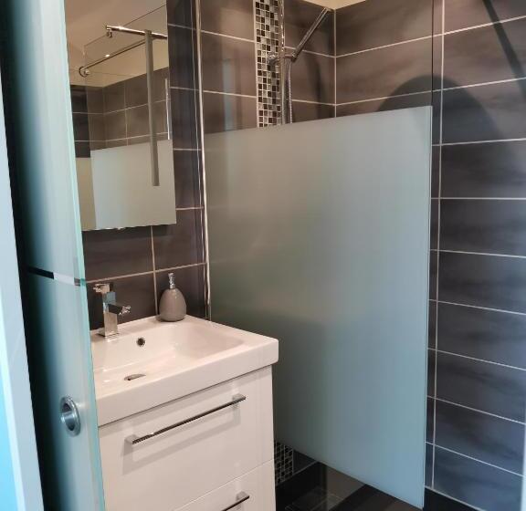 ベッドアンドブレックファースト Au Bouchon Champenois