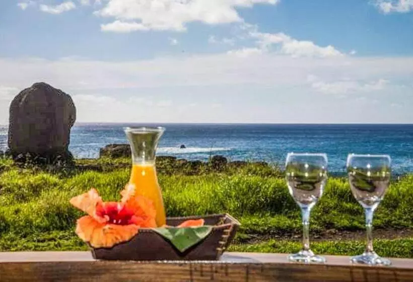 ベッドアンドブレックファースト Ngahu Bungalows Alojamiento Frente Al Mar En El Centro De Rapa Nui