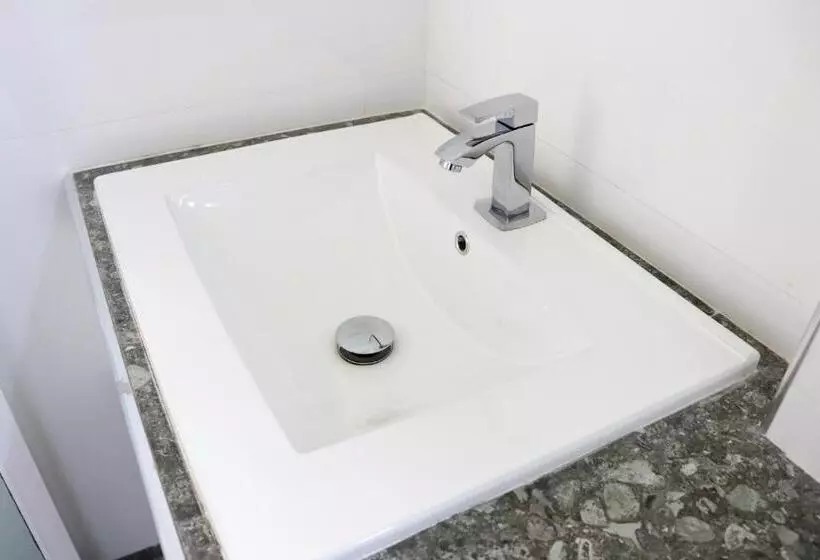 Aamiaismajoitus (B&B) Welcome Inn Mirissa