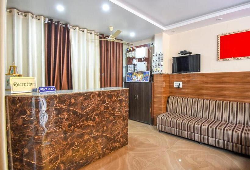 Collection O Hotel Sushila Residency