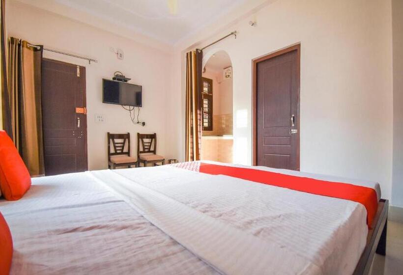 Collection O Hotel Sushila Residency