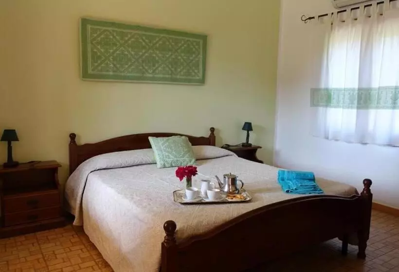 ホテル Agriturismo Marongiu
