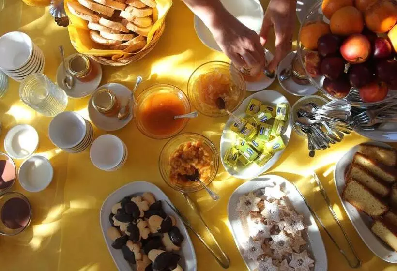 ホテル Agriturismo Marongiu
