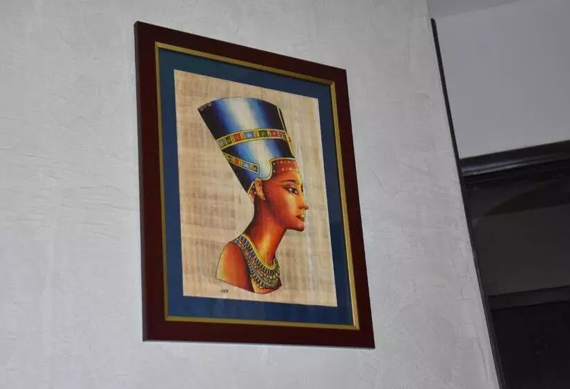 هتل Pent House Inn Namugongo