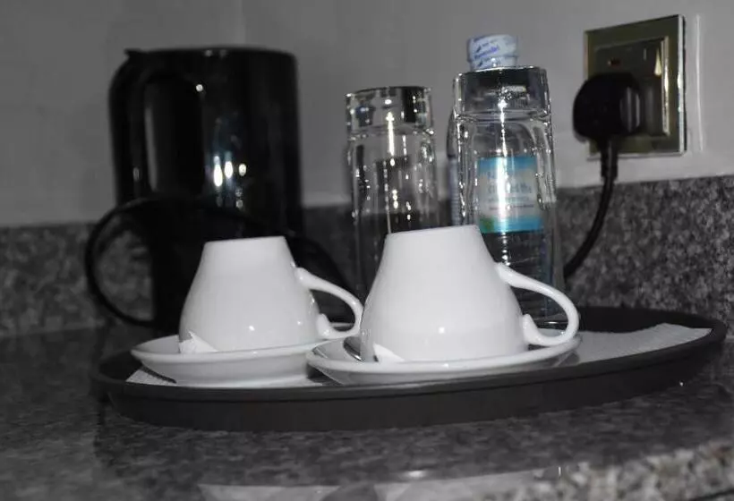 هتل Pent House Inn Namugongo