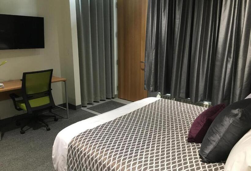 Hotel University Of Alberta Plh Accommodation