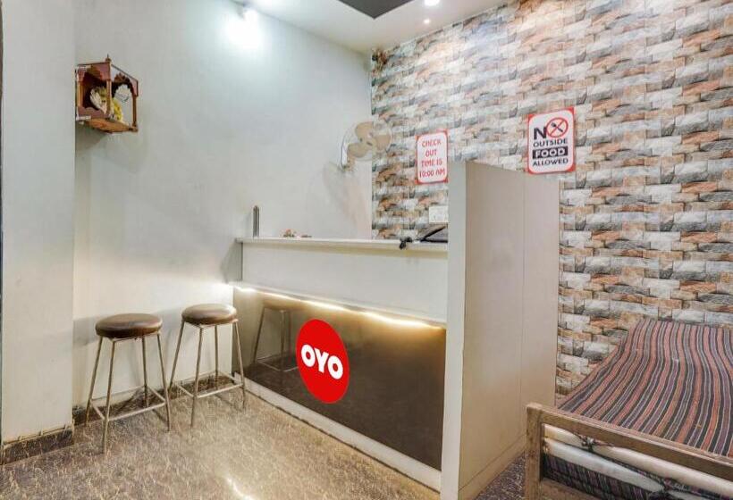 Oyo Hotel Shree Siddh
