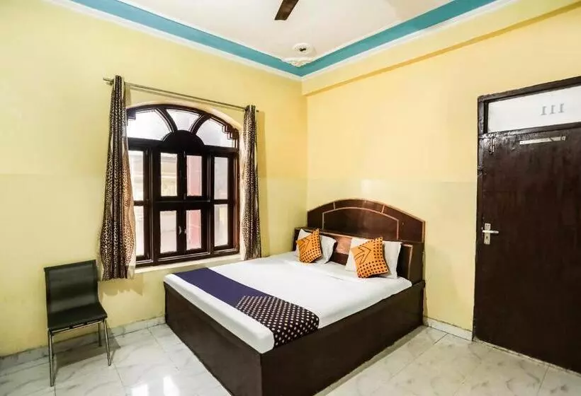 Oyo Shri Neelkanth Hotel & Restaurant