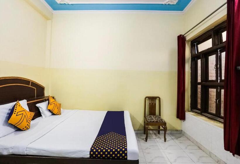 Oyo Shri Neelkanth Hotel & Restaurant