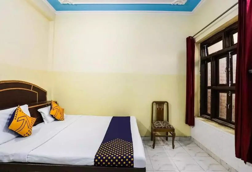 Oyo Shri Neelkanth Hotel & Restaurant